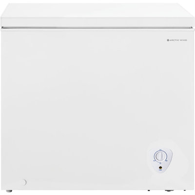 7 cu. ft. Garage Ready Chest Freezer with Adjustable Temperature Controls | Fridge.com