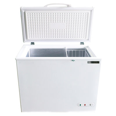 Maxx Cold Compact Chest Freezer with Solid Top, 7 cu. ft. Storage Capacity, in White | Fridge.com