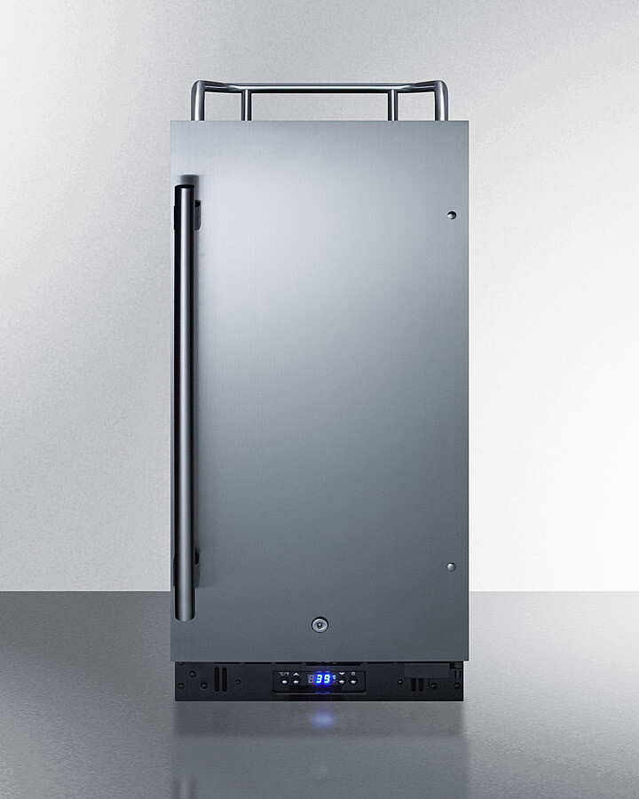 Summit Appliance 2.9 Cubic Feet Built-In Kegerator with Door Lock and | Fridge.com